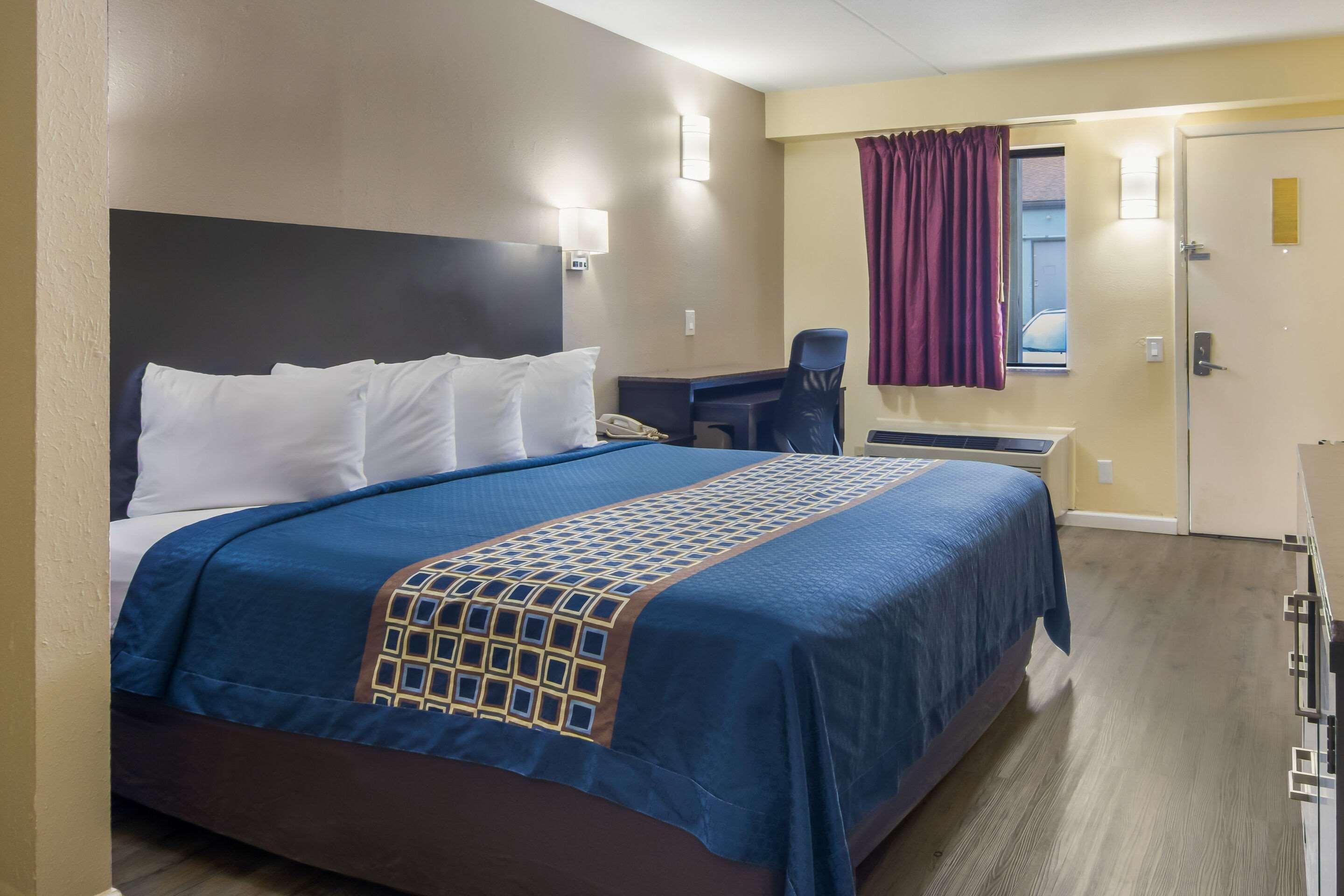 Rodeway Inn & Suites Monroeville-Pittsburgh Εξωτερικό φωτογραφία